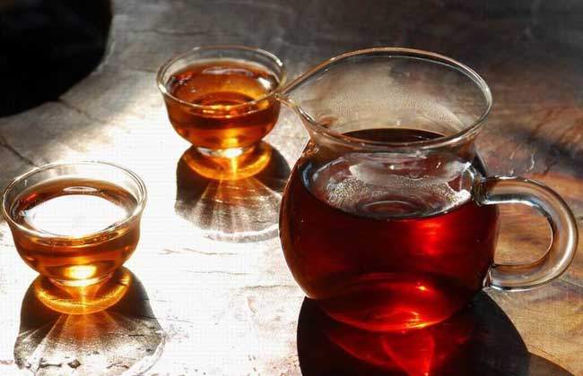 普洱茶中的“杀青”原来这么重要，它与什么有关？