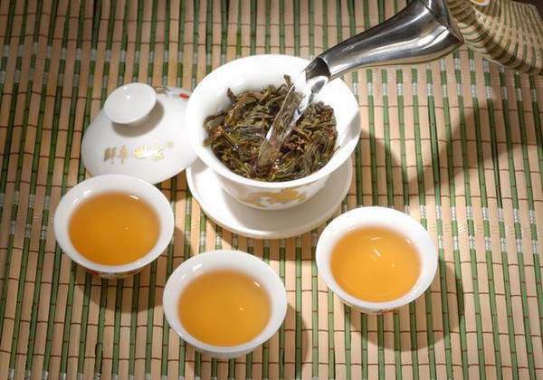 从苦、涩味中识茶，品茶汤的协调性！