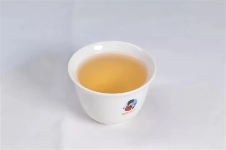 究竟是普洱生茶好还是熟茶好？