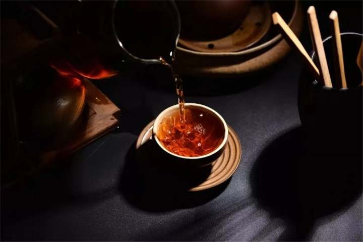 普洱茶，居然是可以喝的古董