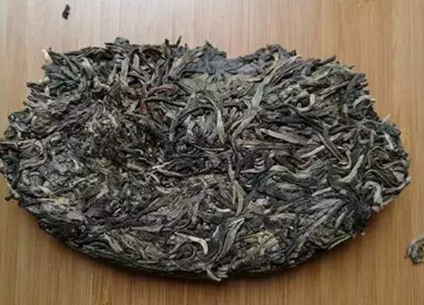 案例分析：凭什么说这款普洱茶树龄不大？