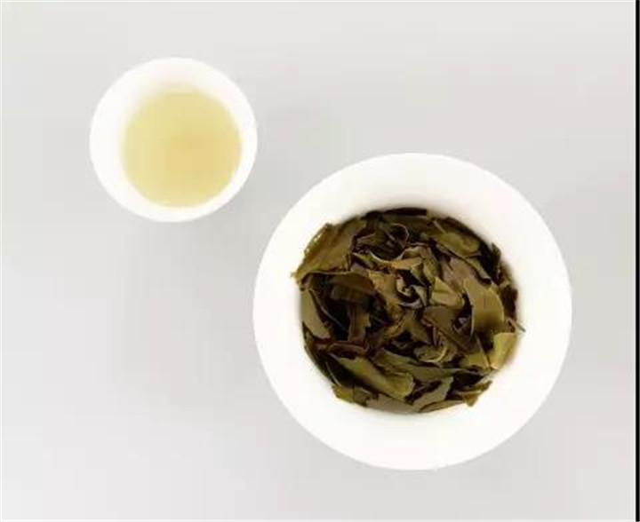 如何分辨您喝普洱茶中是否混有烘青料？