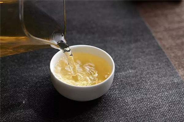 认识传说中的古树茶：杭州湖畔居品普洱