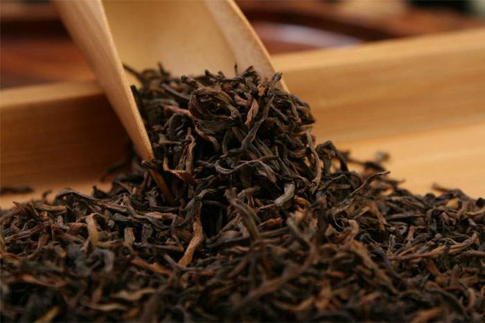 对于有仓味的普洱茶，该如何快速去除陈仓味？