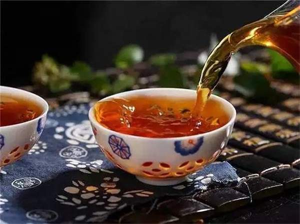 吴顶明：普洱熟茶的保健功效