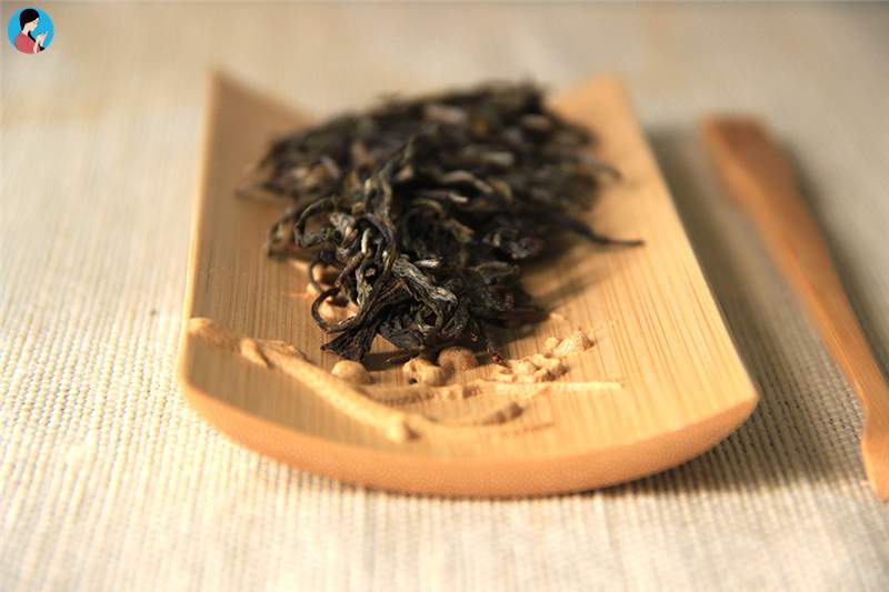怎么品评普洱茶的香气？